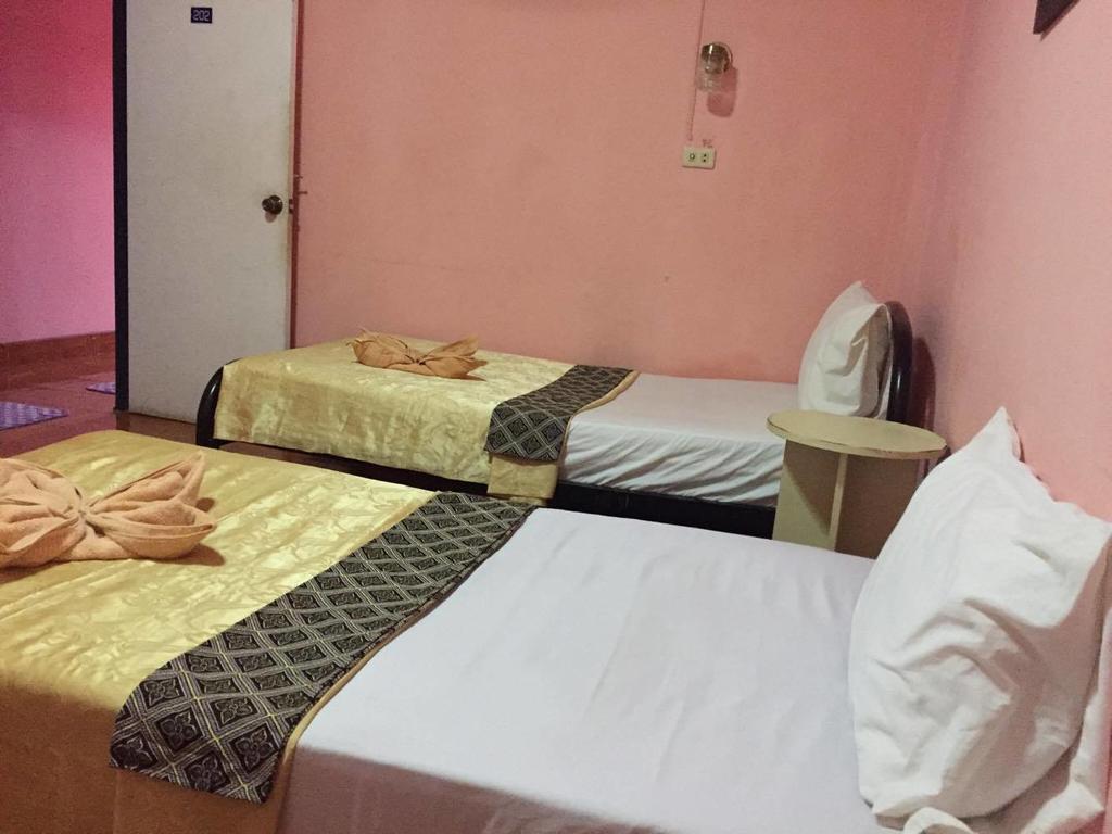 Marina Ao Nang Guesthouse Extérieur photo