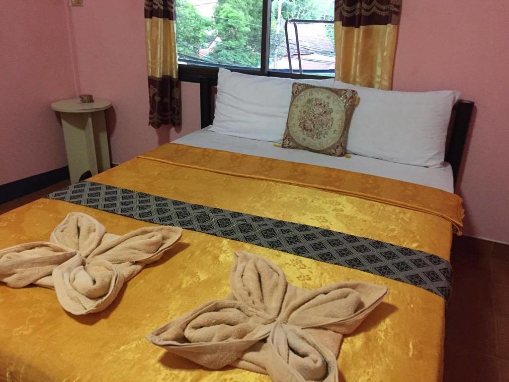 Marina Ao Nang Guesthouse Extérieur photo